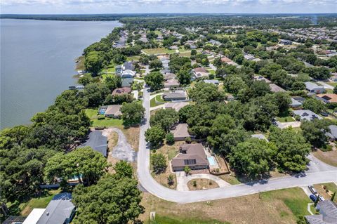 A home in EUSTIS