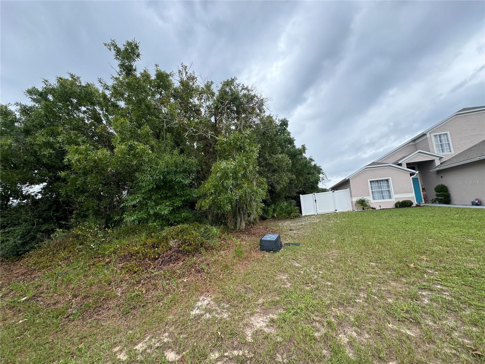 1806 SUPERIOR PLACE