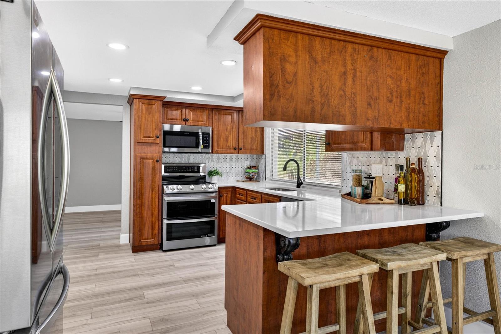 BEACON WOODS VILLAGE - Residential