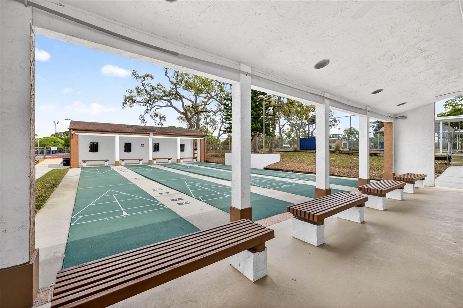 BEACON WOODS VILLAGE - Residential