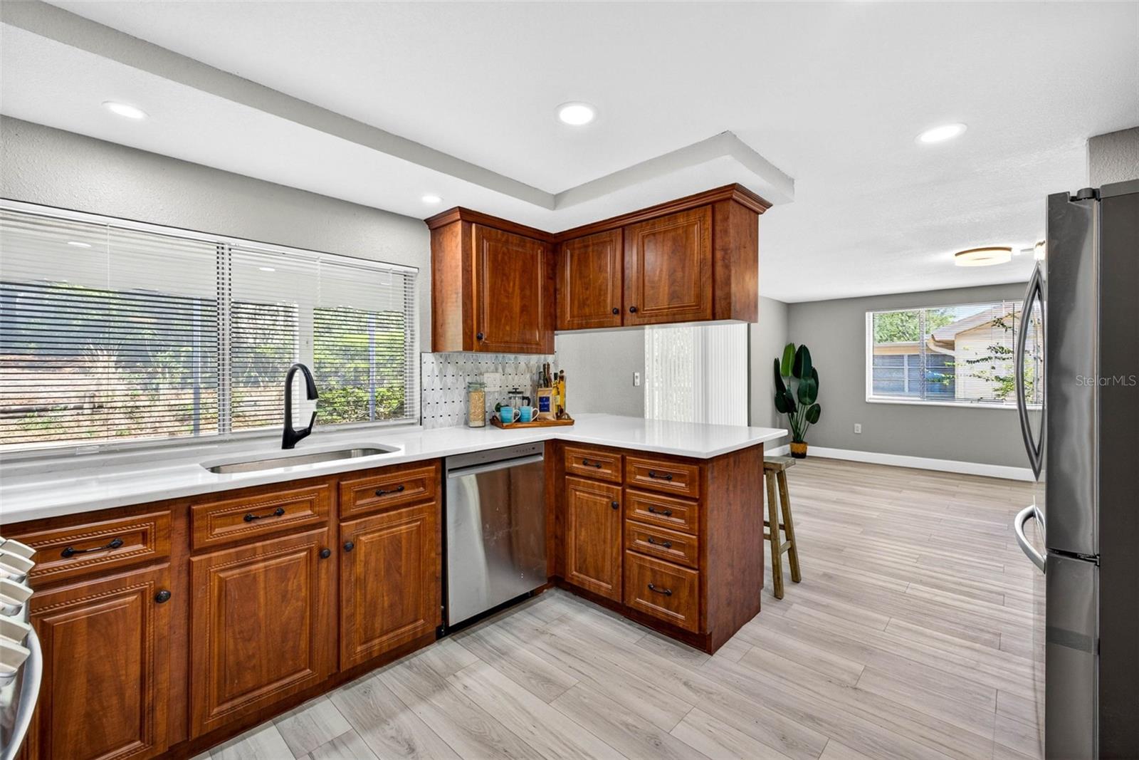 BEACON WOODS VILLAGE - Residential