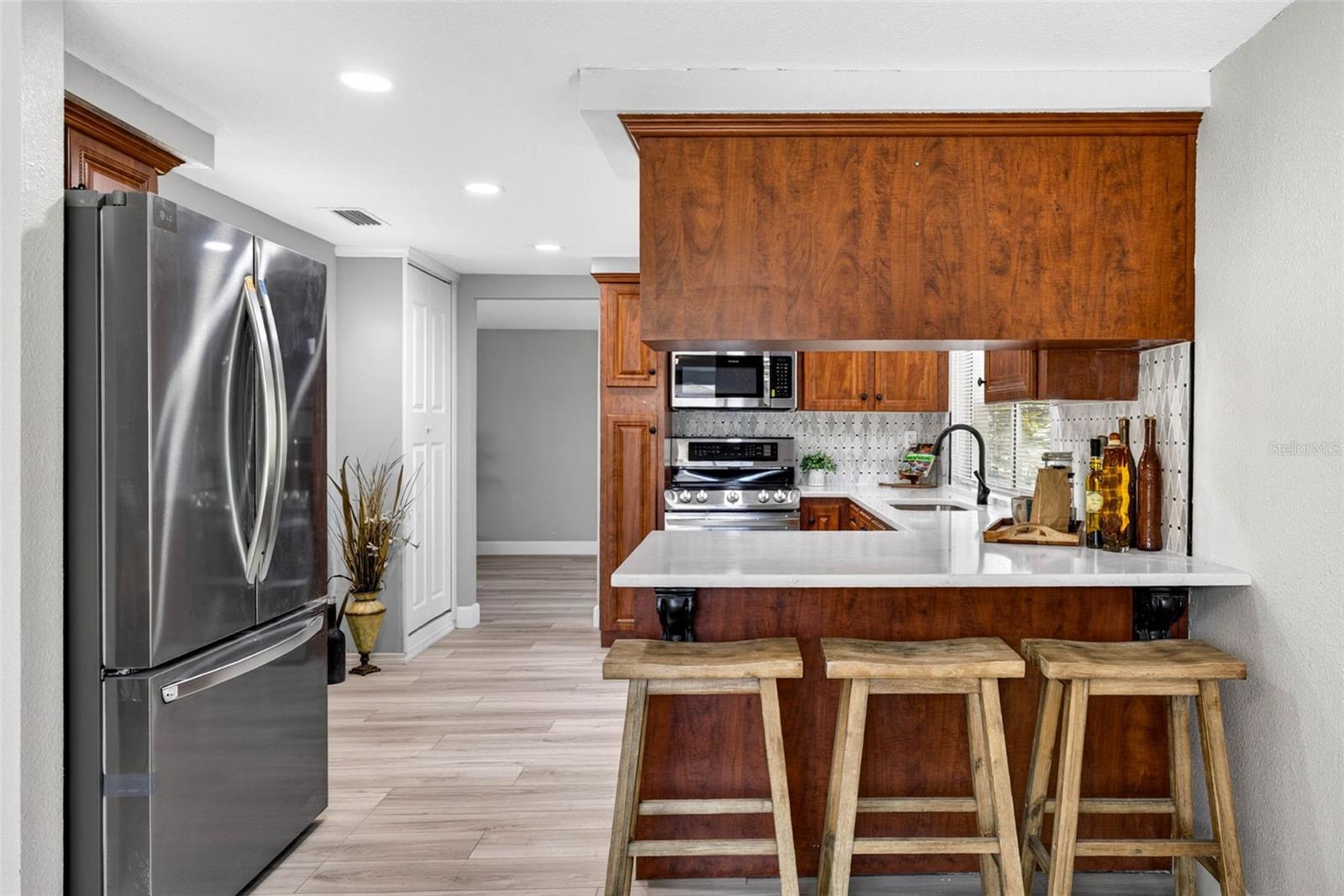 BEACON WOODS VILLAGE - Residential