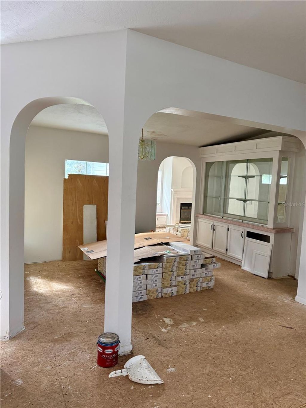 Photo of 1306 Pelote Cemetery Road, Lithia, FL 33547 (MLS # TB8438309)