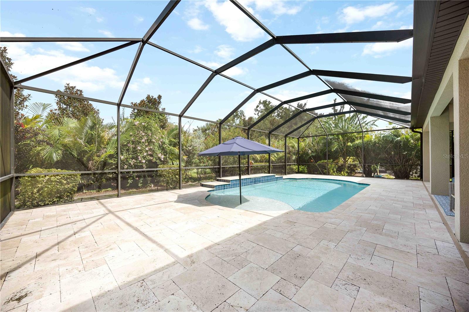 SERENITY CREEK - Residential