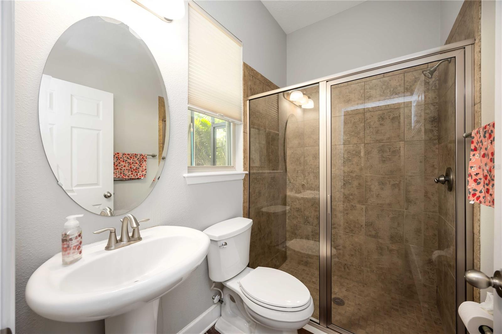 SERENITY CREEK - Residential