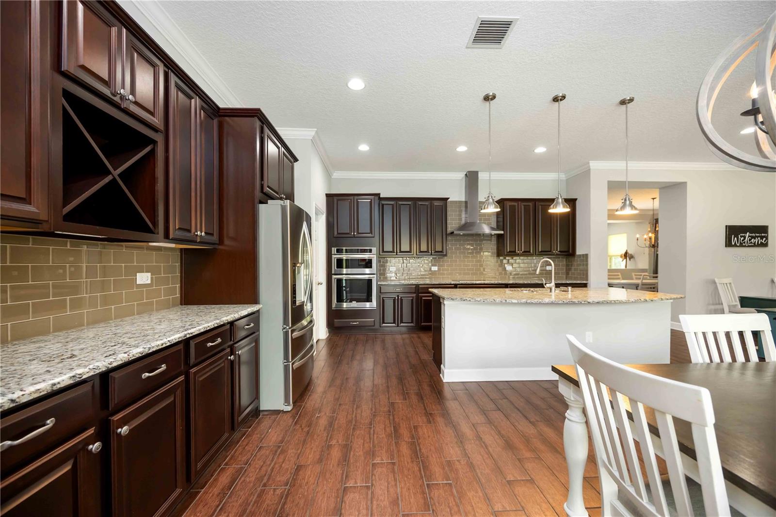 SERENITY CREEK - Residential