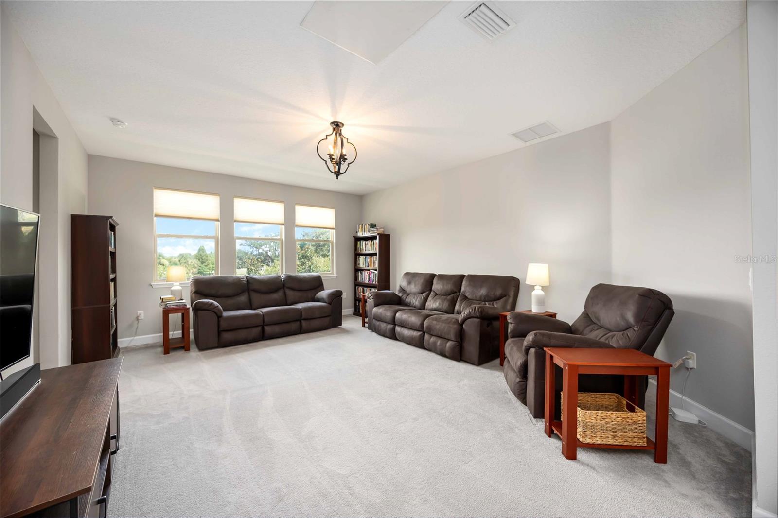 SERENITY CREEK - Residential