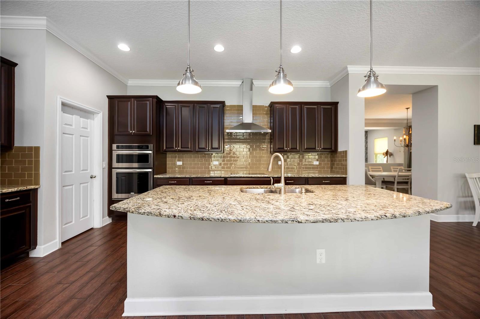 SERENITY CREEK - Residential