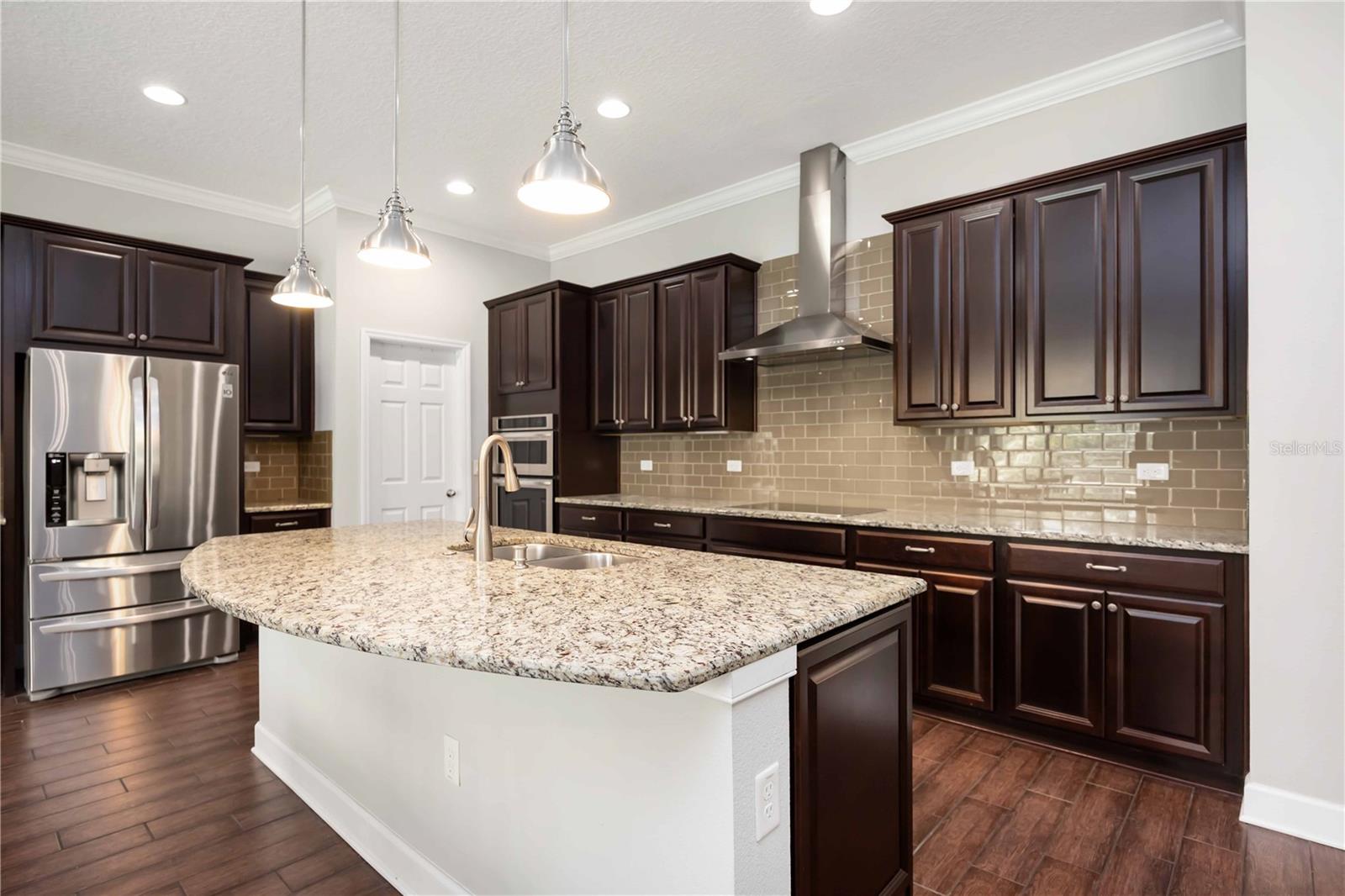 SERENITY CREEK - Residential