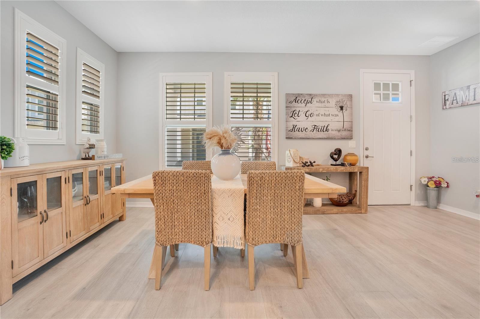 OAKLAND PARK - Residential