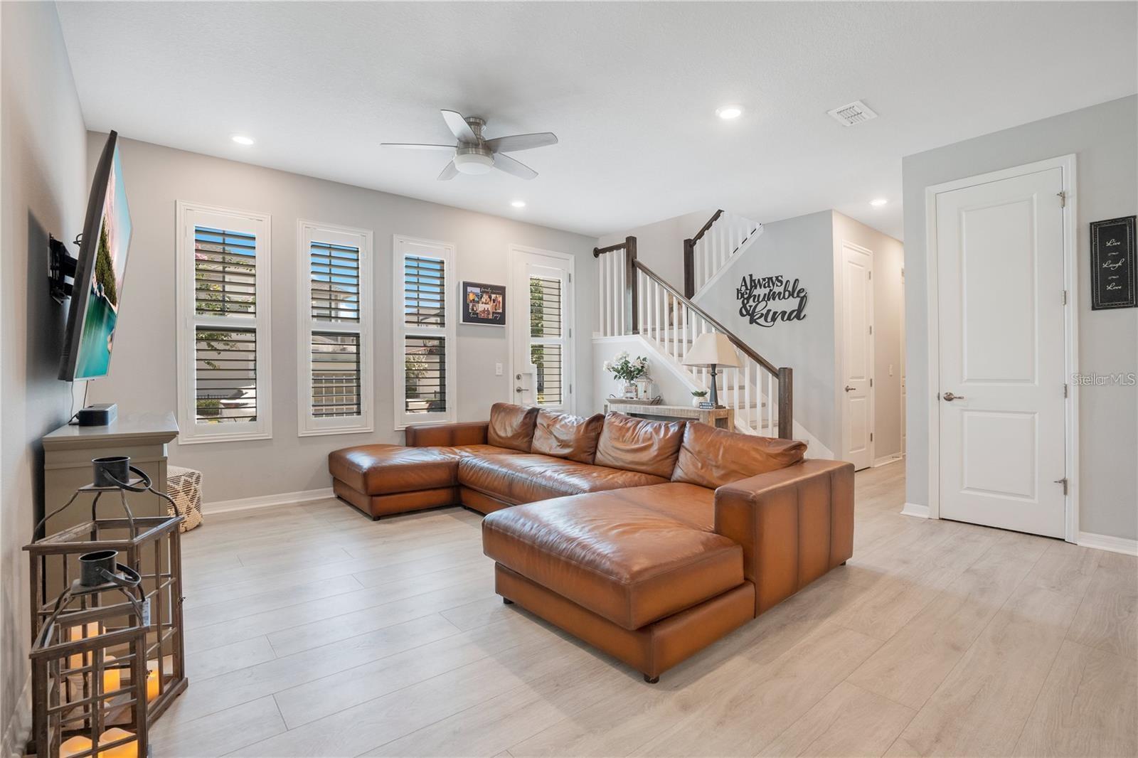 OAKLAND PARK - Residential