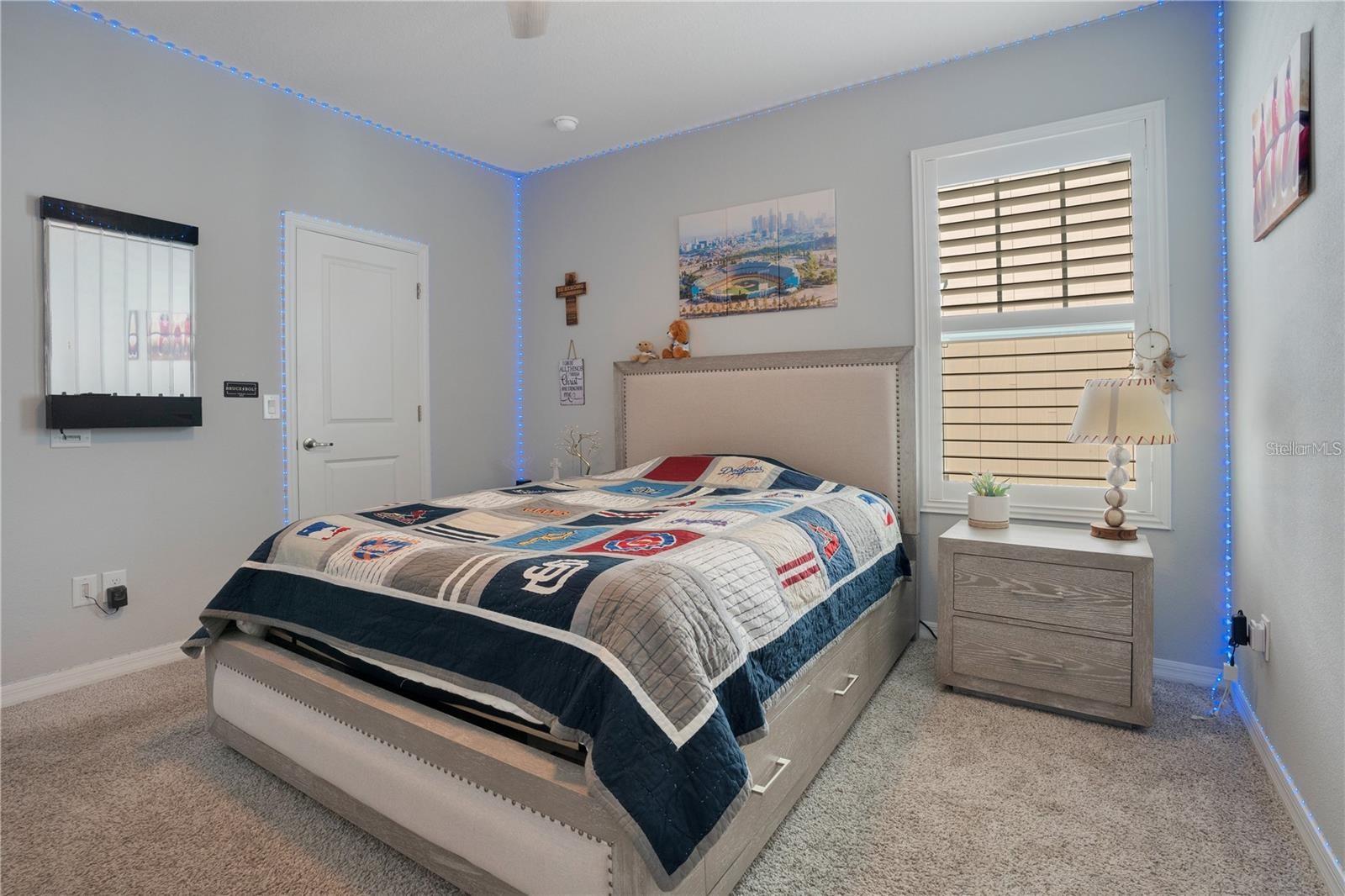 OAKLAND PARK - Residential