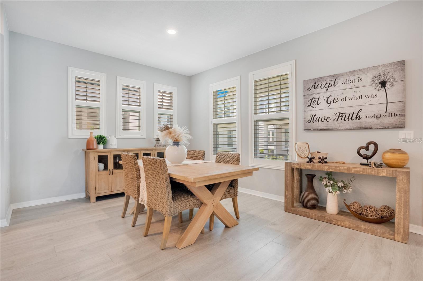 OAKLAND PARK - Residential