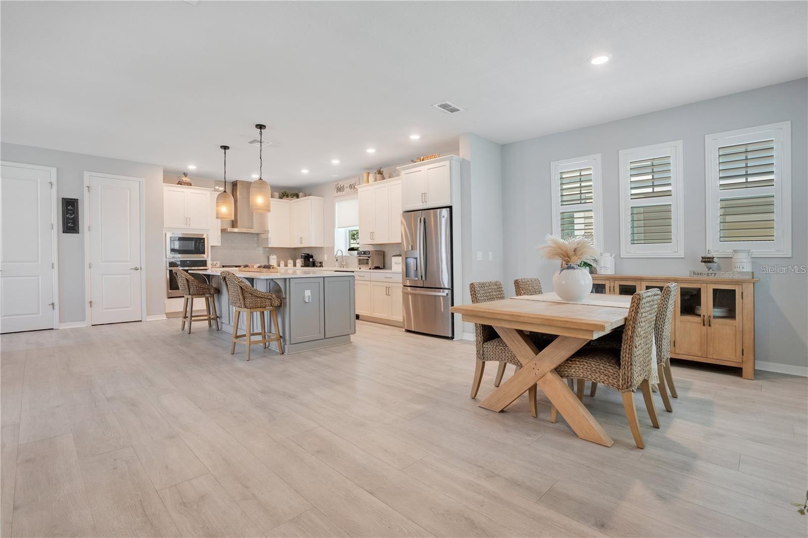 OAKLAND PARK - Residential