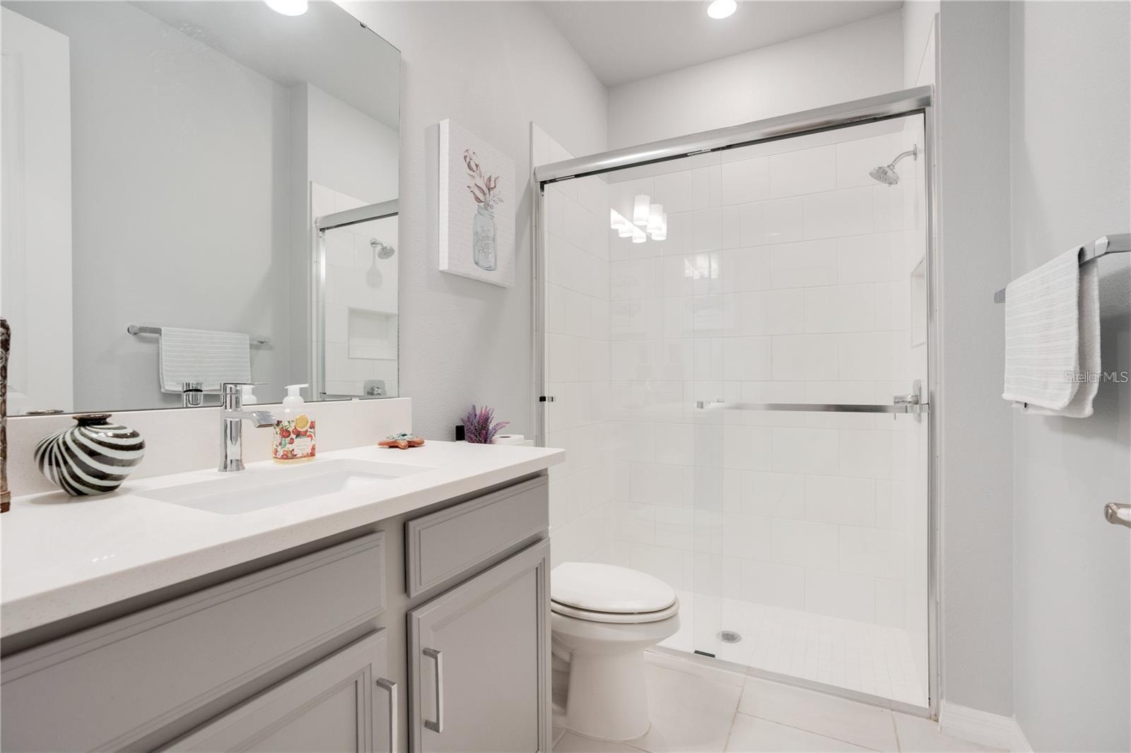 OAKLAND PARK - Residential