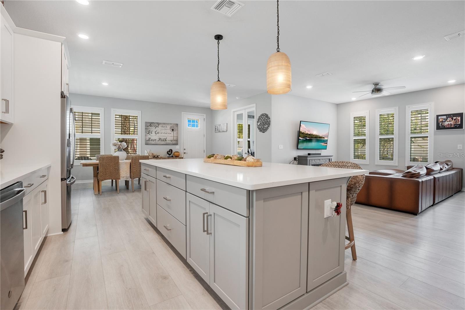 OAKLAND PARK - Residential