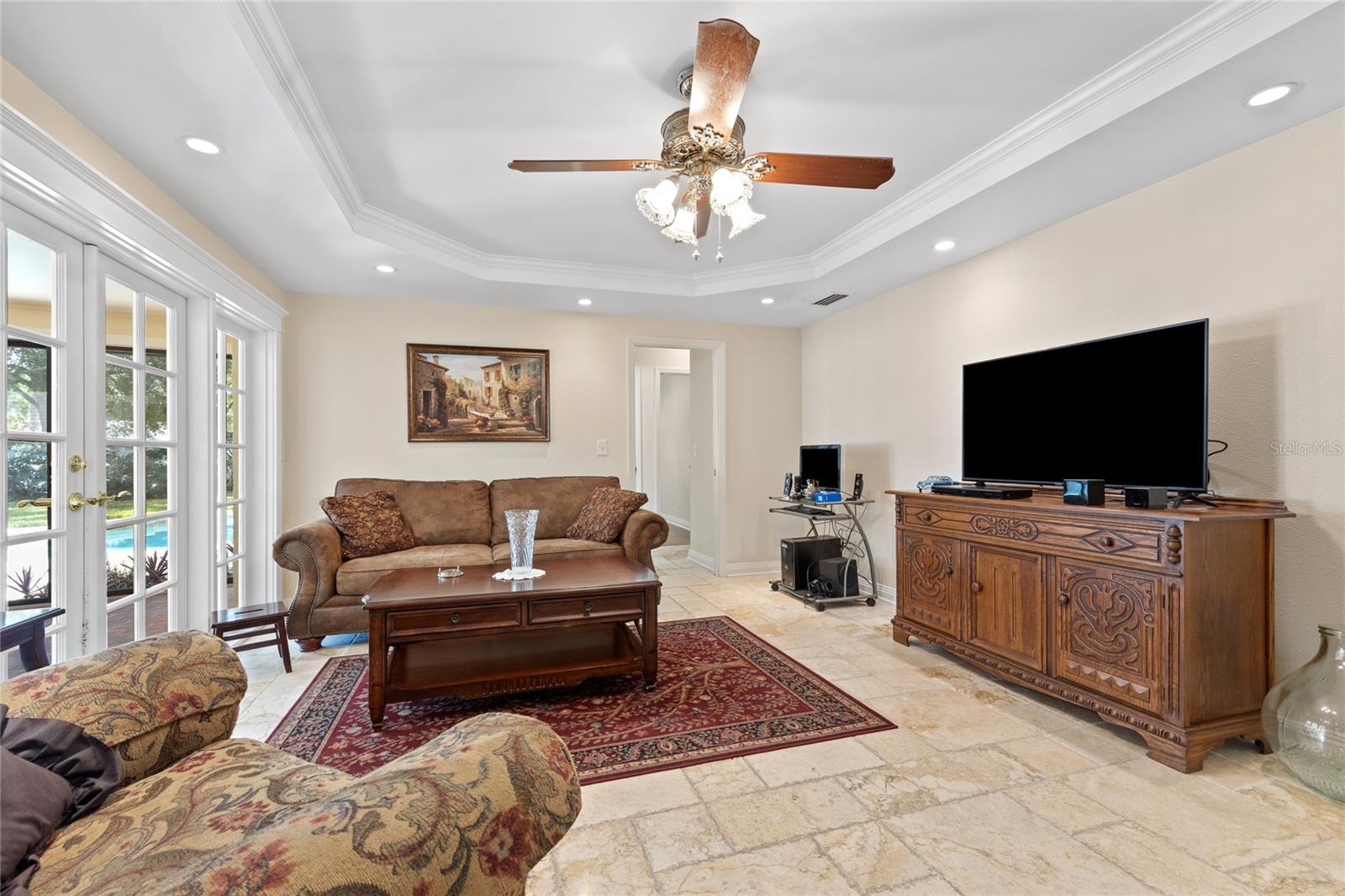 MAGDALENE GROVE 1ST ADD - Residential