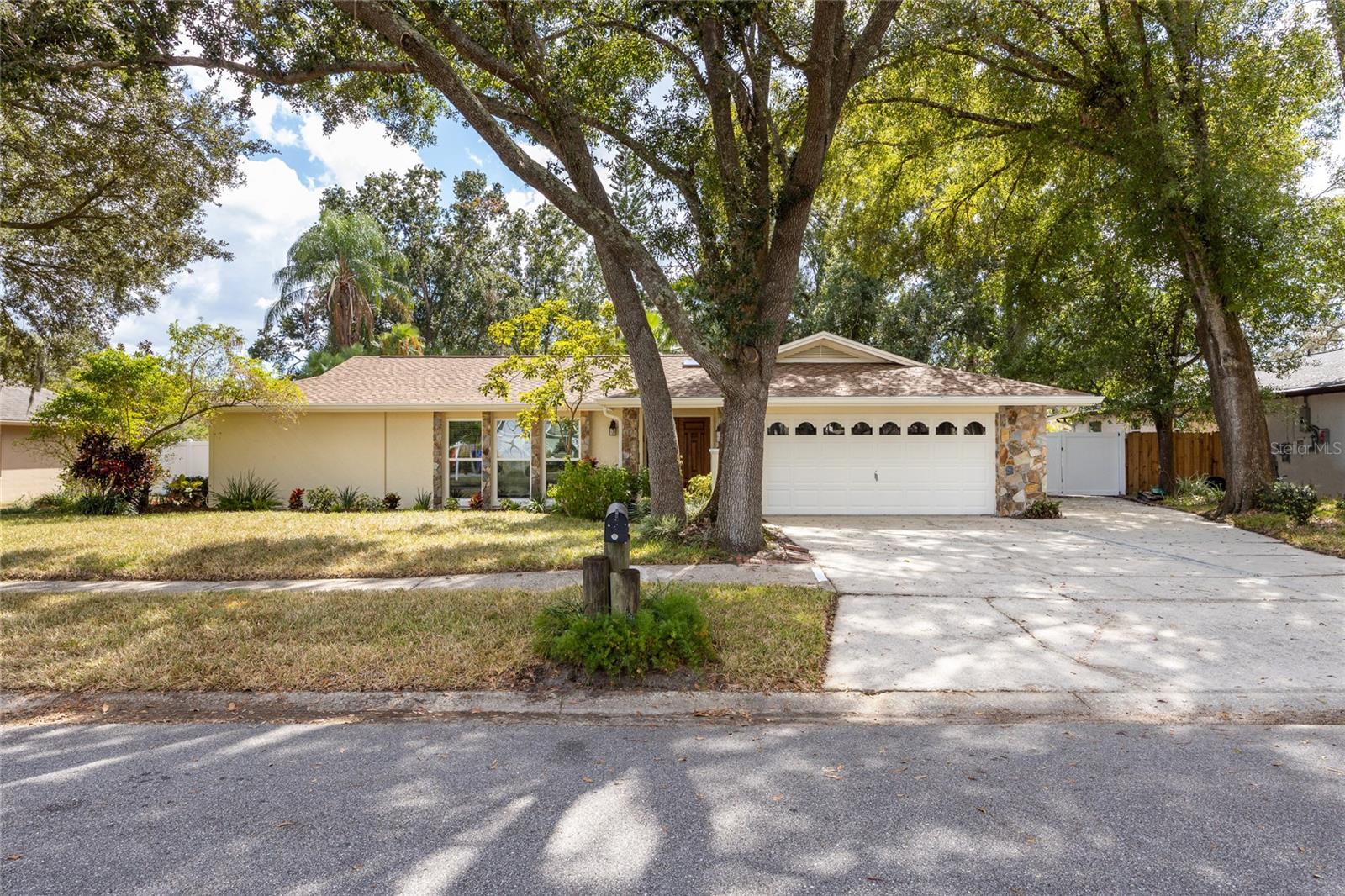 MAGDALENE GROVE 1ST ADD - Residential