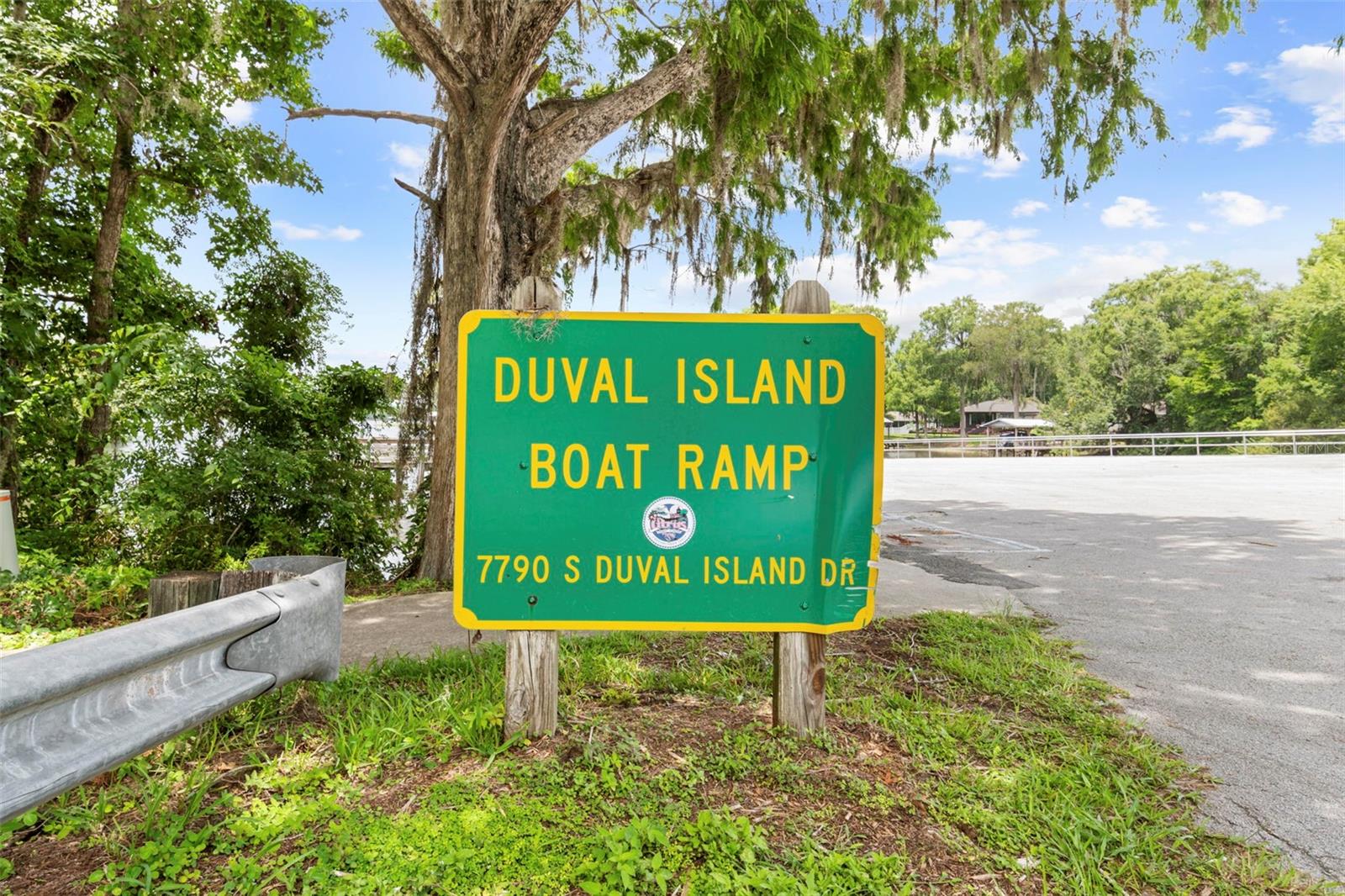 STEAM BOAT SPGS UNREC SUB - Land