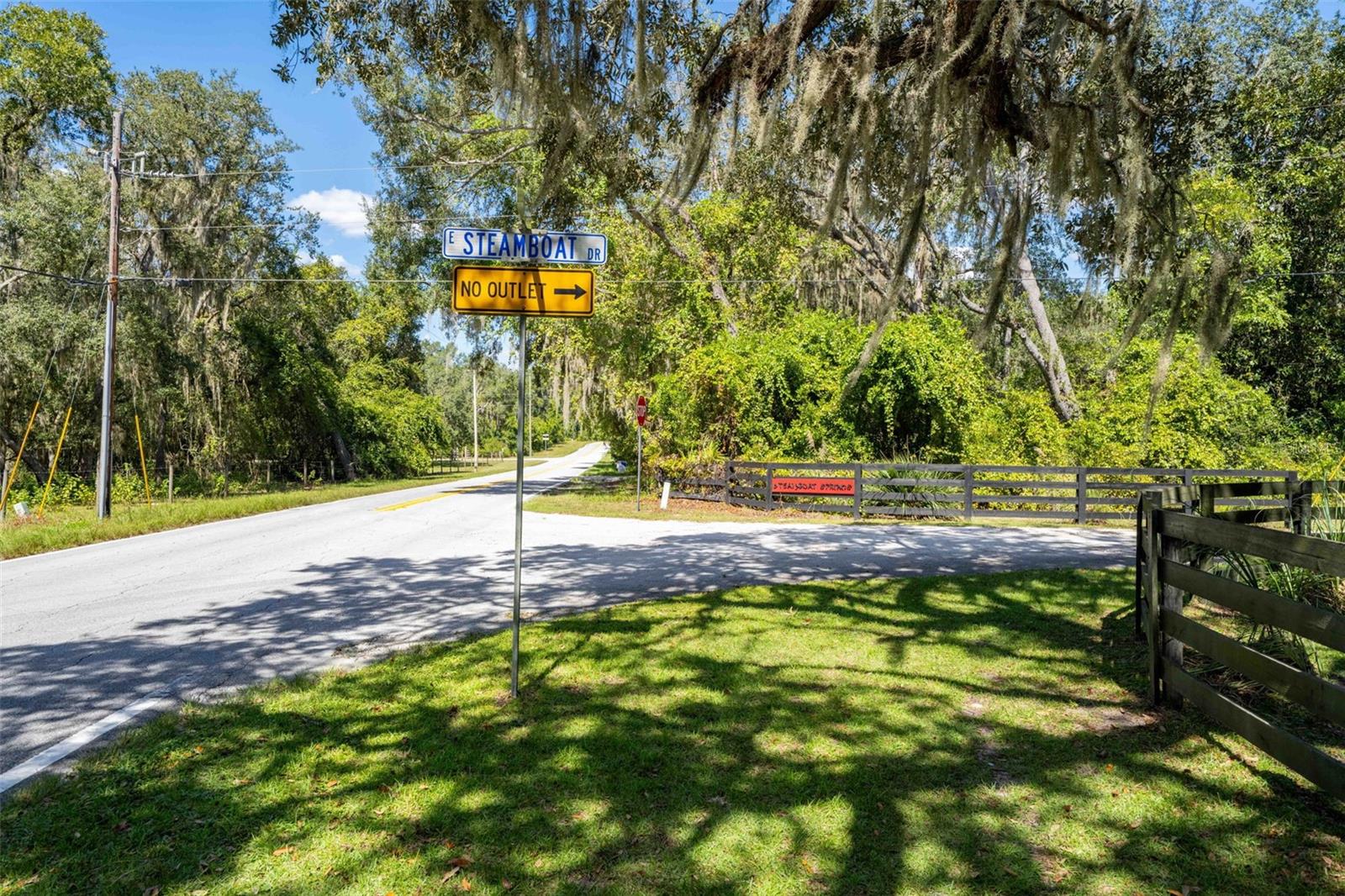 STEAM BOAT SPGS UNREC SUB - Land