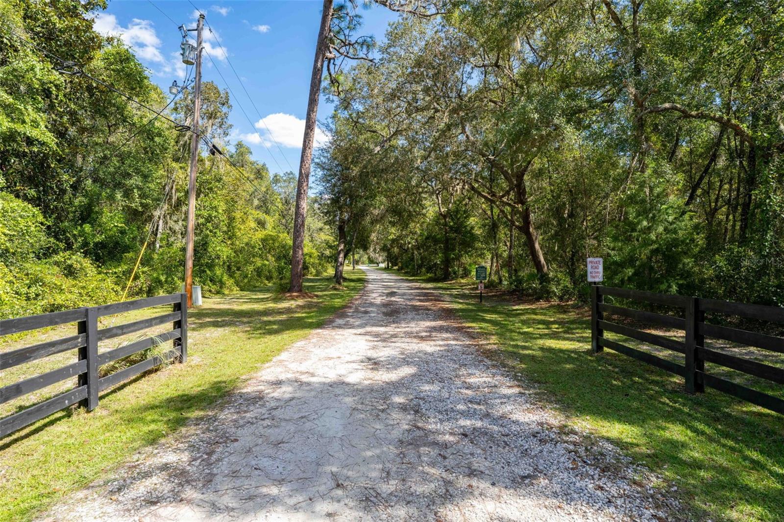 STEAM BOAT SPGS UNREC SUB - Land