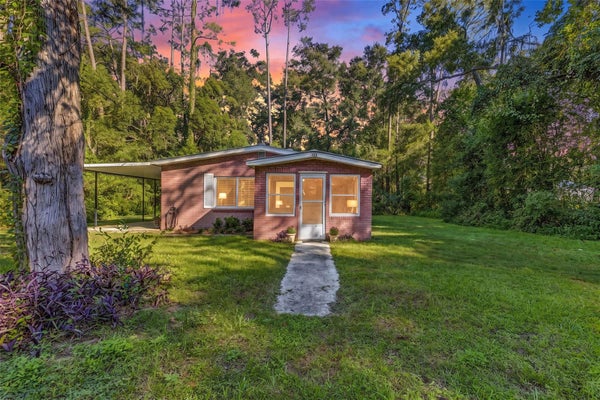 424 SE 1ST PL, WILLISTON, FL 32696 - Image 2d75d76d28cfd0bf593259f14a772d1c/556391204