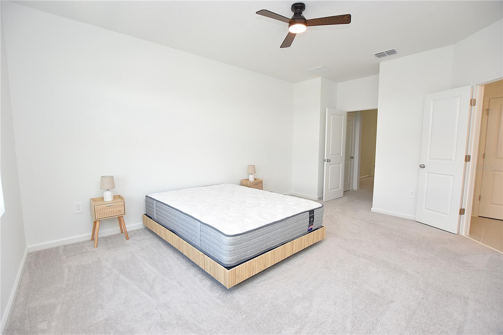 SOL VISTA TH - Residential Lease