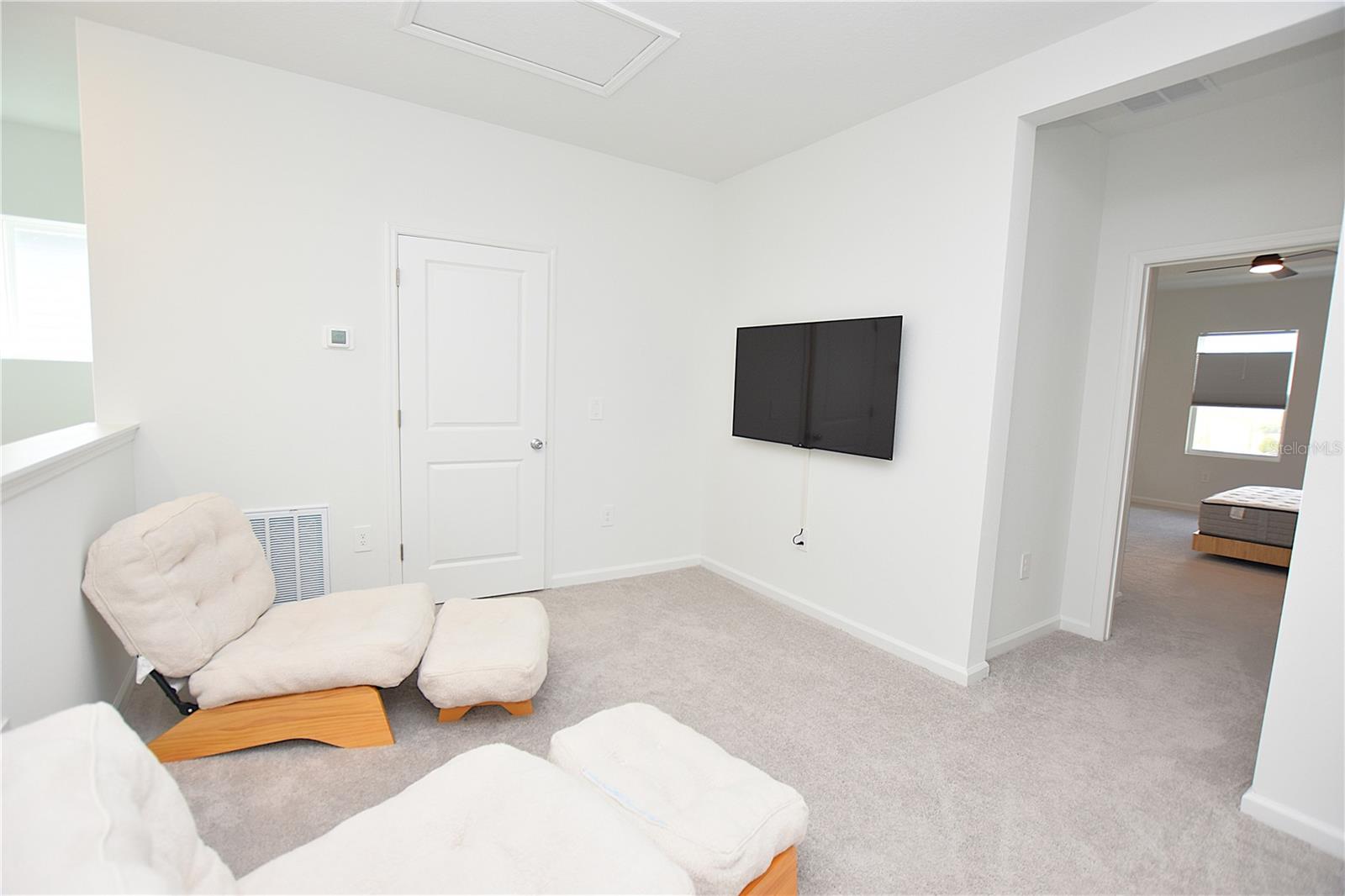 SOL VISTA TH - Residential Lease