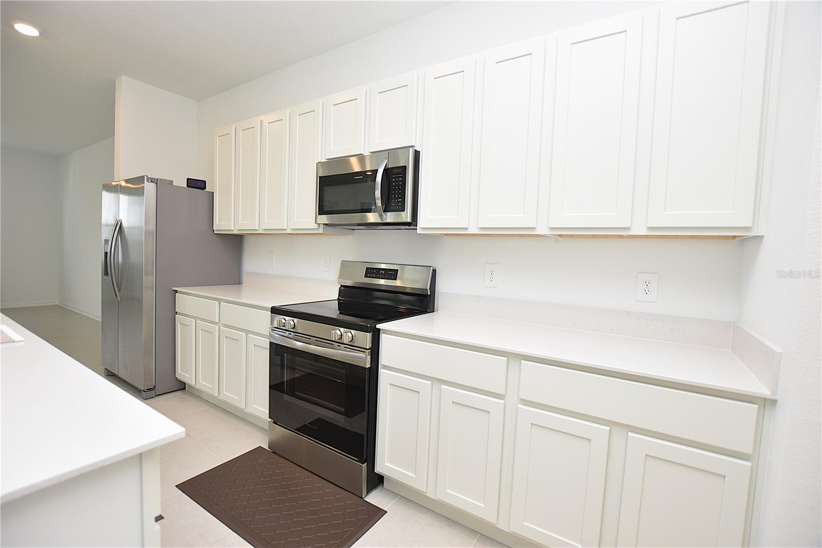 SOL VISTA TH - Residential Lease