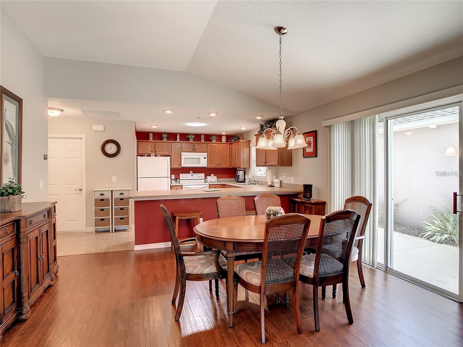 VILLAGES OF SUMTER BARTOW VILLAS - Residential