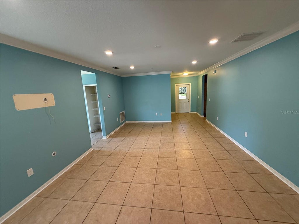 Photo of 3920 Willow Walk Drive, Palmetto, FL 34221 (MLS # TB8540329)