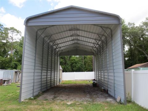 A home in OCKLAWAHA