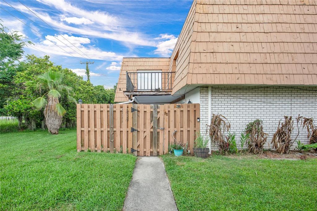 Photo of 118 Moonstone Court, Port Orange, FL 32129 (MLS # NS1088336)