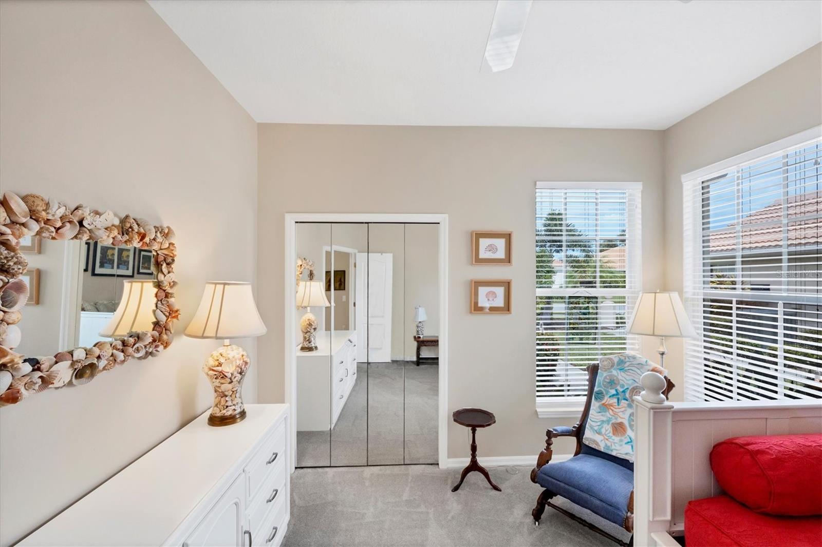 PELICAN POINTE GOLF & COUNTRY CLUB - Residential