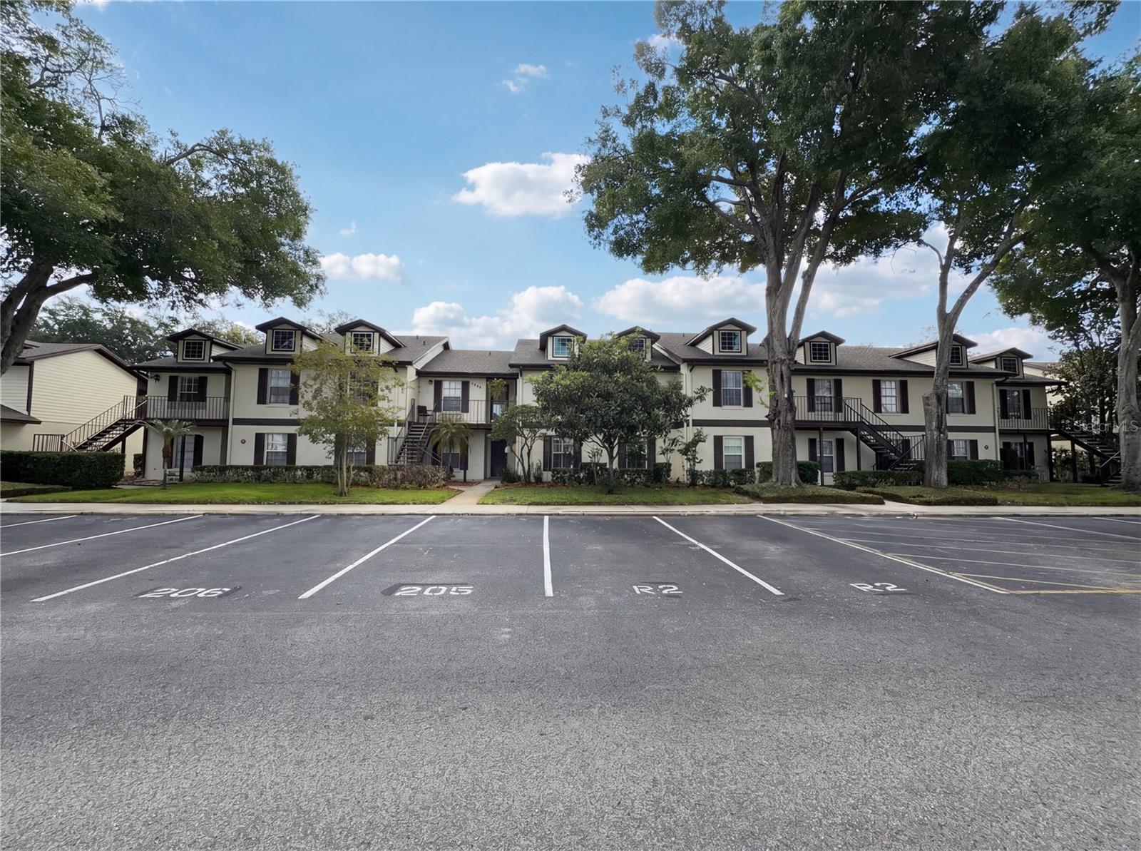 TUSCANY PLACE PH 1 - Residential