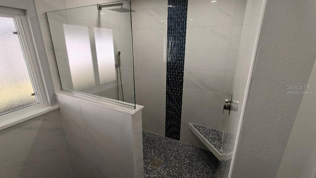 BONITA MANOR - Residential