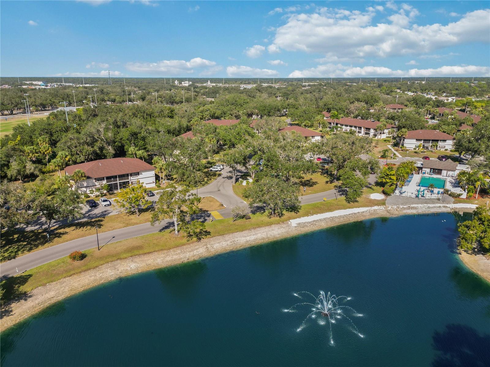 OAKS 03 - Residential