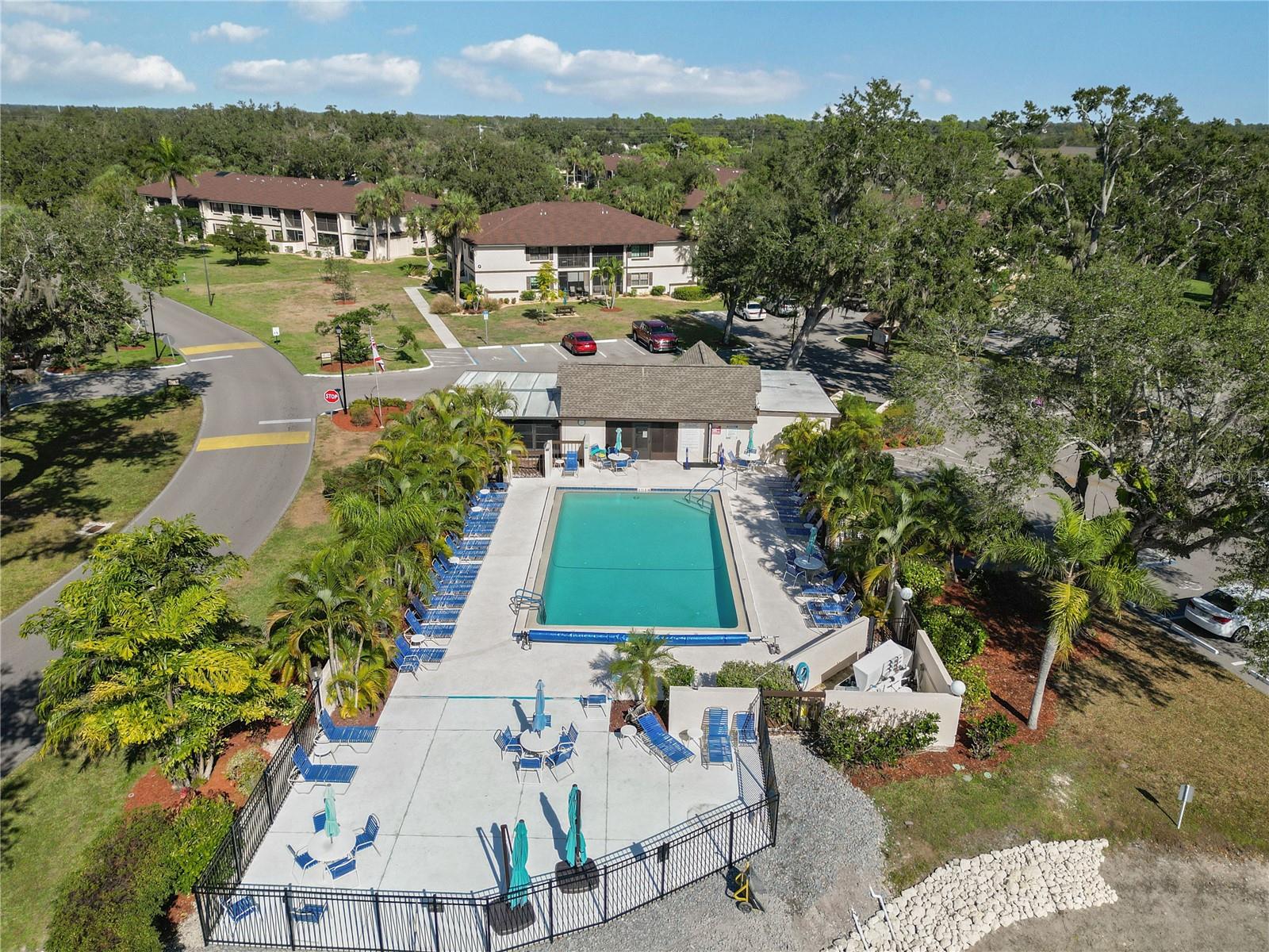 OAKS 03 - Residential