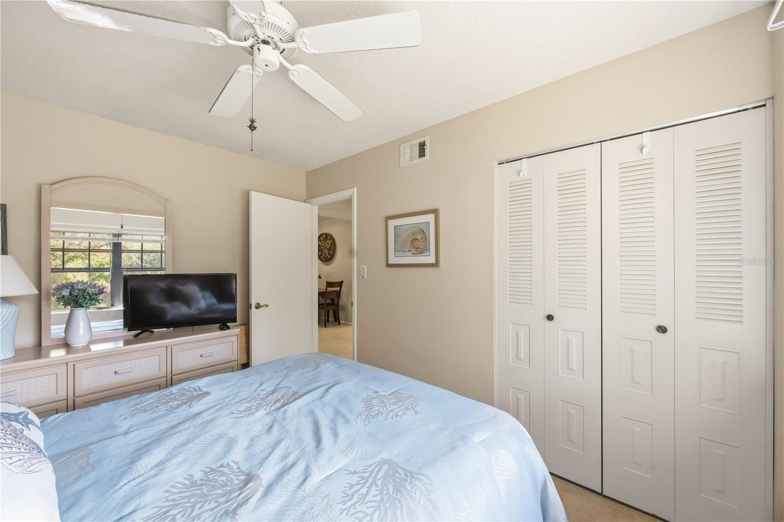 OAKS 03 - Residential