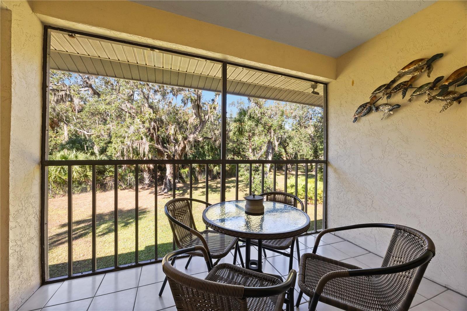 OAKS 03 - Residential