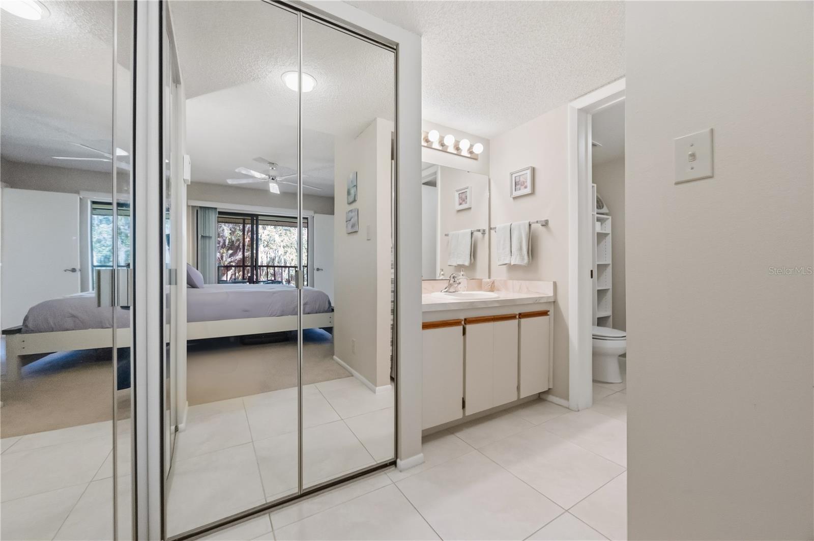 OAKS 03 - Residential