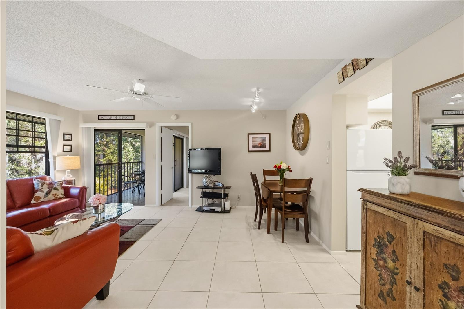 OAKS 03 - Residential