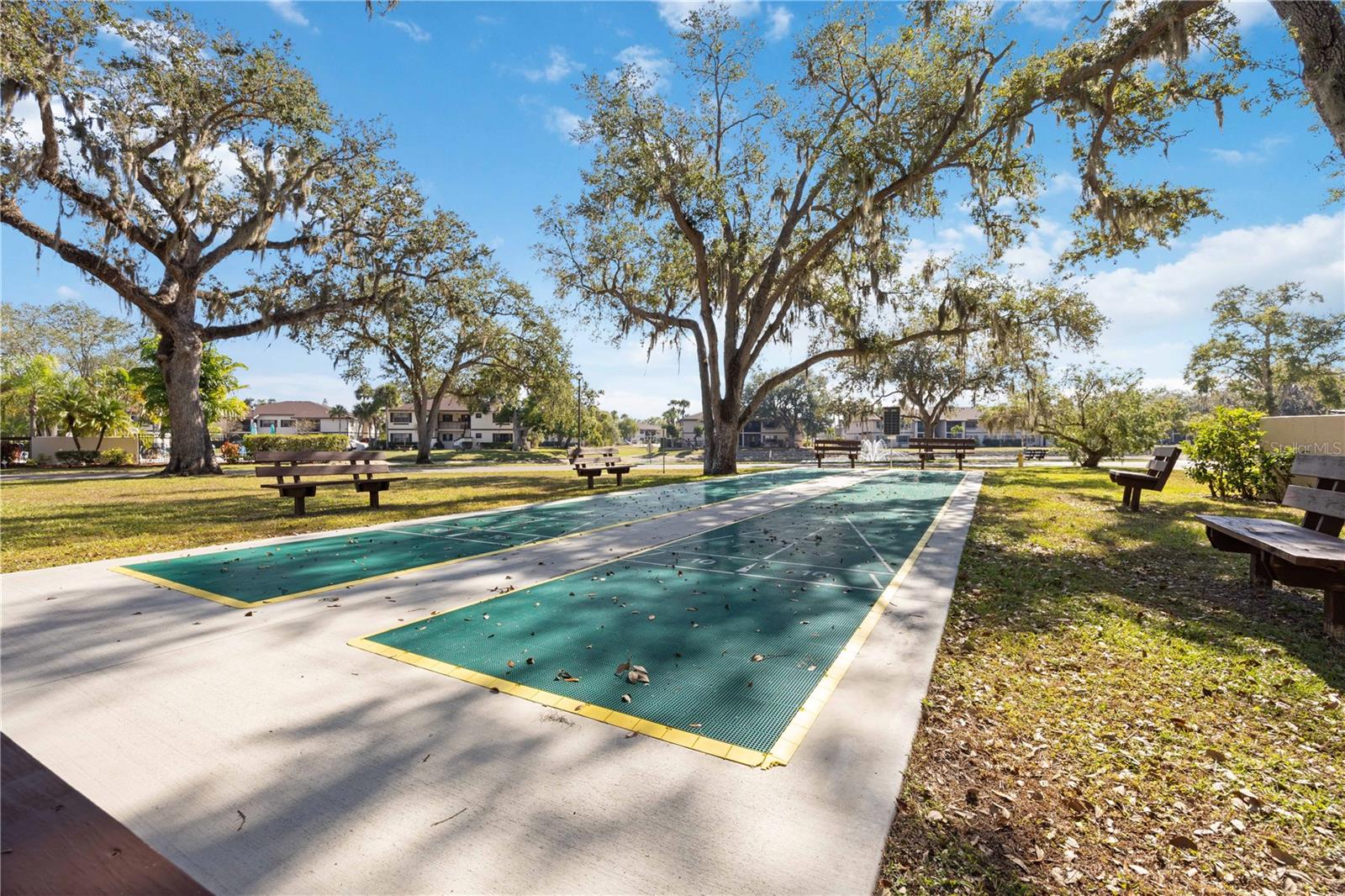 OAKS 03 - Residential