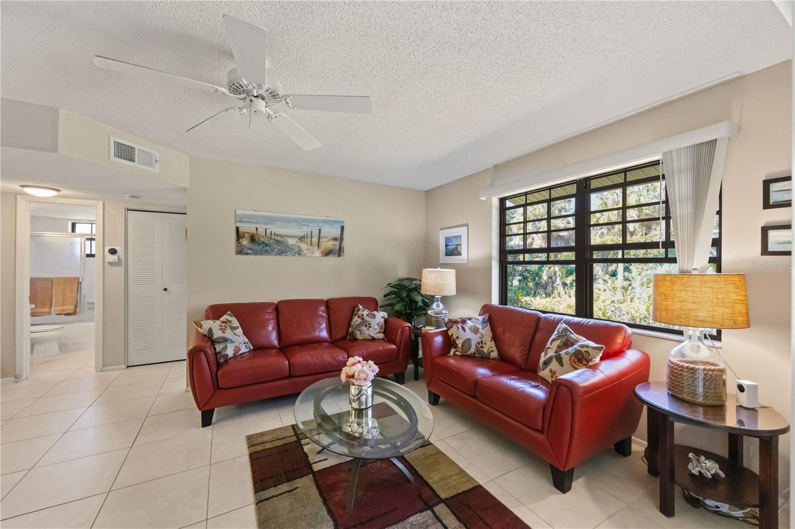 OAKS 03 - Residential