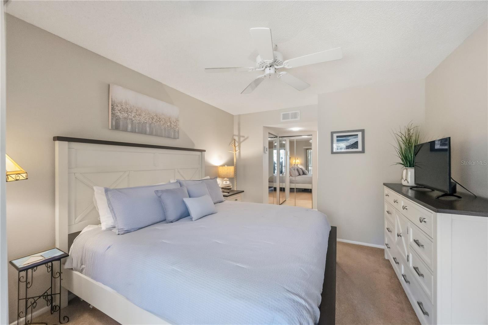 OAKS 03 - Residential