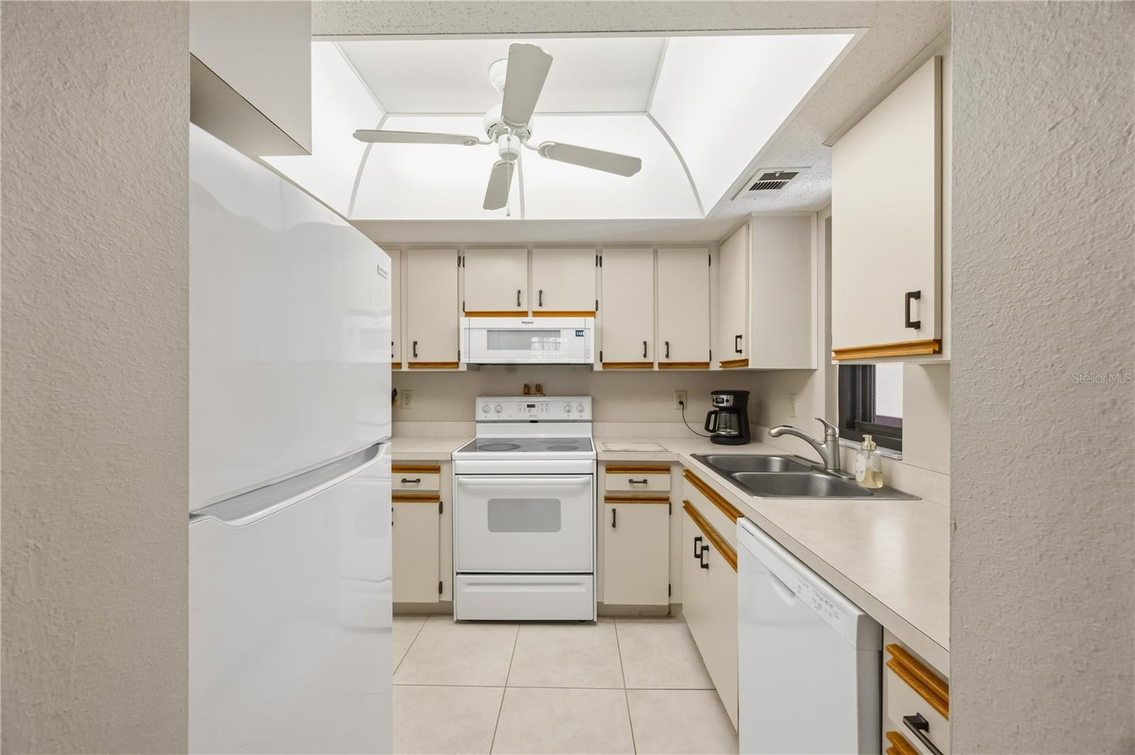 OAKS 03 - Residential