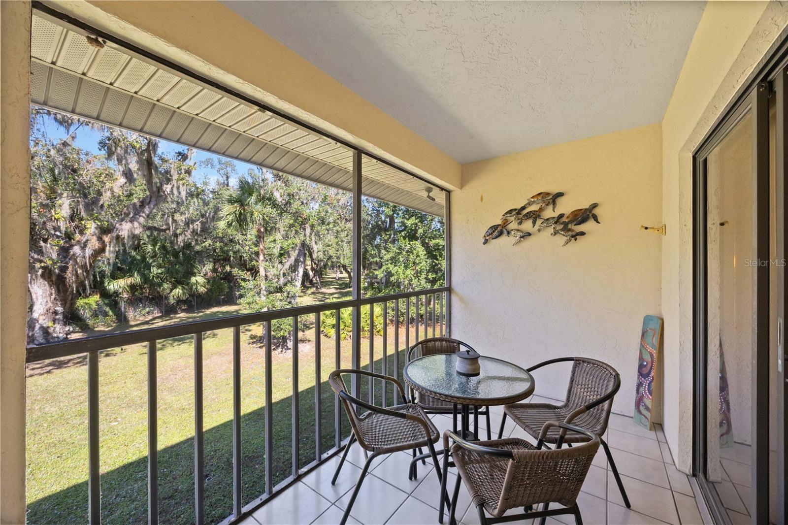 OAKS 03 - Residential