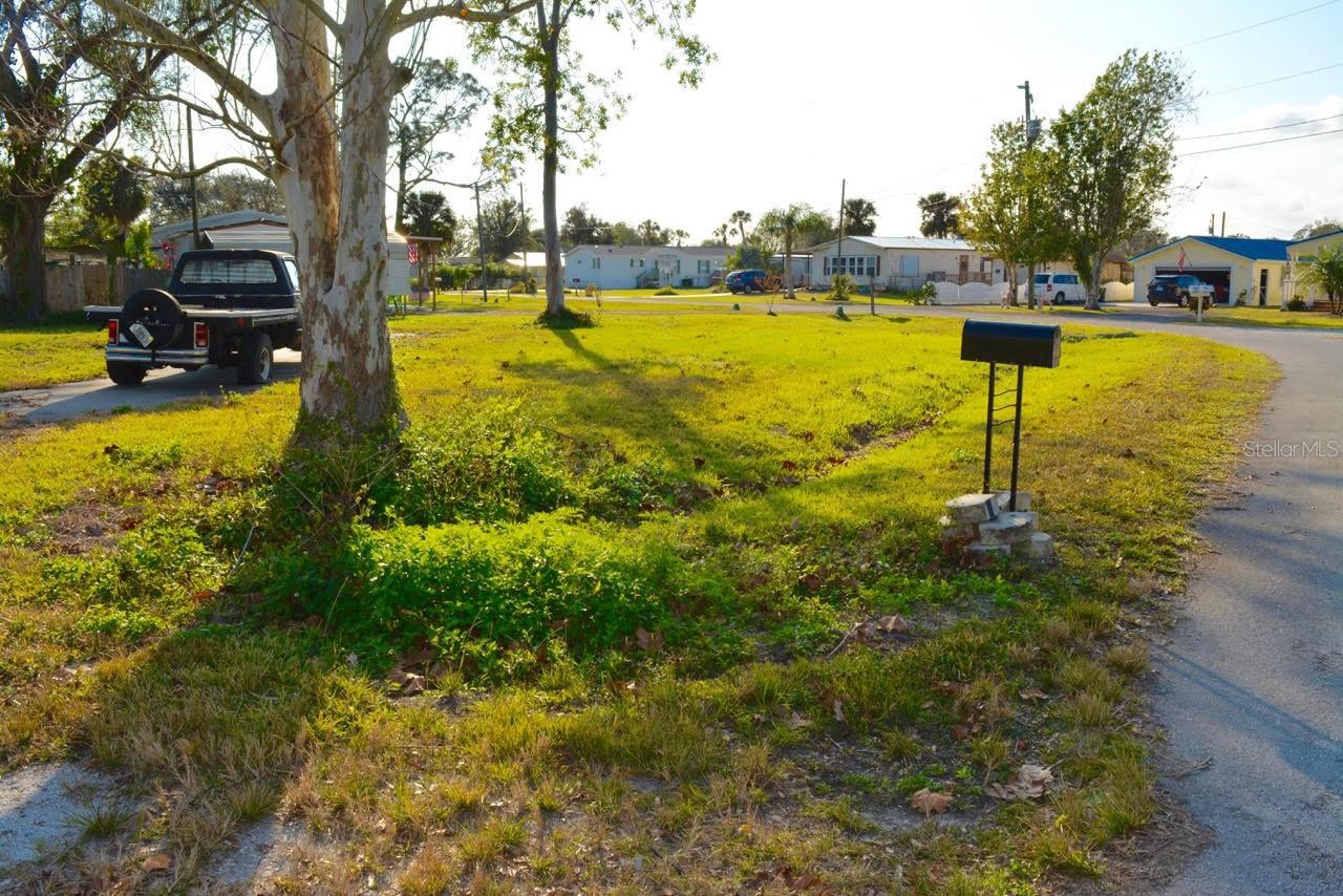 SECOND SPRING LAKE ADD - Land