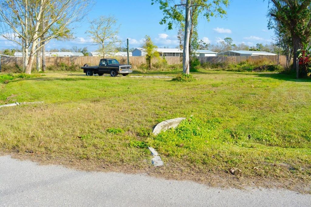 Photo of 11854 SW Loop Terrace, Arcadia, FL 34269 (MLS # G5091749)