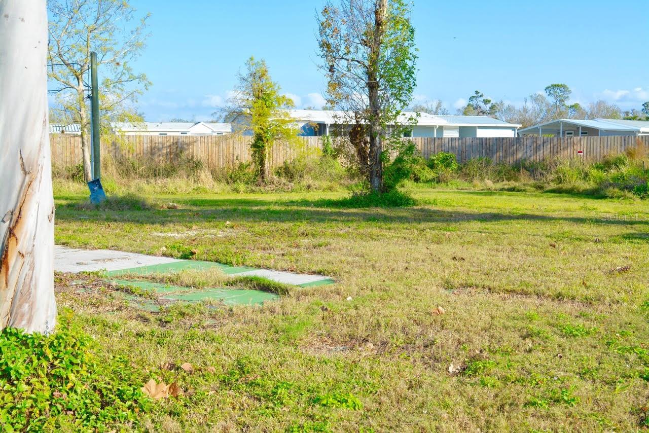 SECOND SPRING LAKE ADD - Land